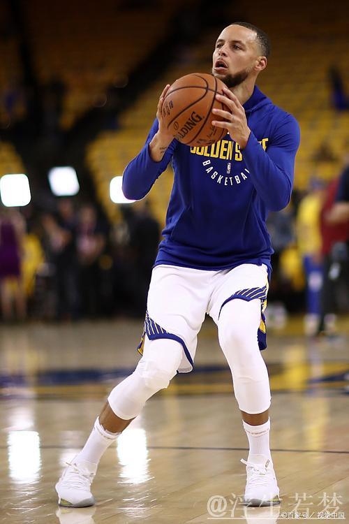 勇士末节翻盘鹈鹕 库里23+6巴特勒18+10 勇士末节翻盘鹈鹕 库里23+6巴特勒18+10